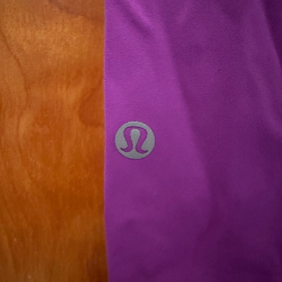 Lululemonn Fast and Free High Rise Tight 25” Pockets Size 6 - Picture 4 of 5